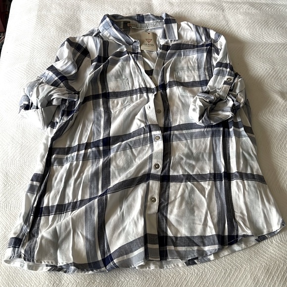 GUESS TOP - Picture 1 of 1